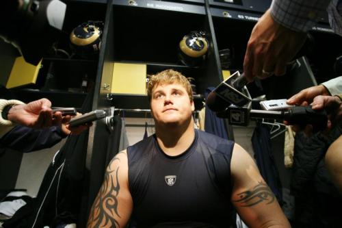 Richie Incognito: Husky Football Player Part Whoa Nelly